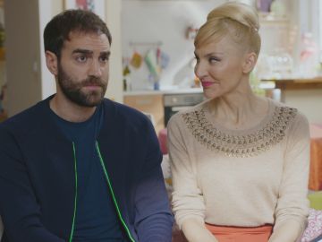 I&ntilde;aki descubre que est&aacute; casado con una rusa, Paulova