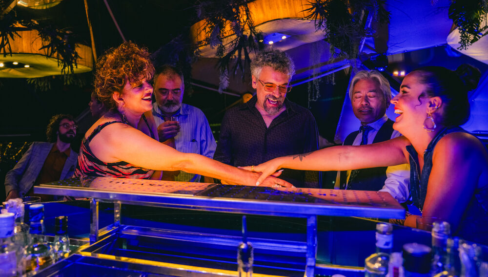 Un nuevo amanecer - Temporada 1 - Cap&iacute;tulo 3: Yo estoy de las normas hasta el chirri