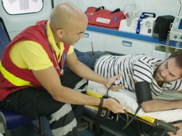 Iñaki pide en la ambulancia que lo lleven a la Clínica Híspalis