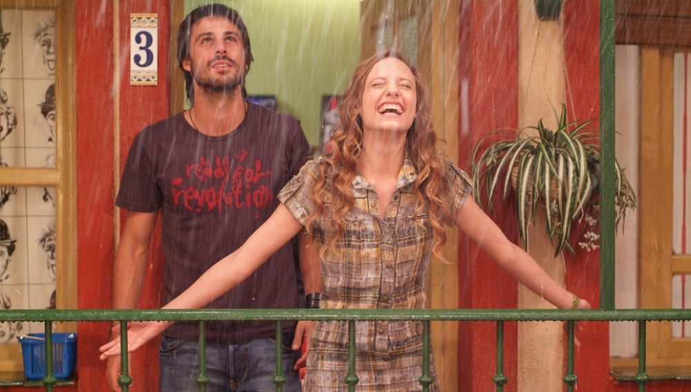 Sara y Lucas en 'Los hombres de Paco'